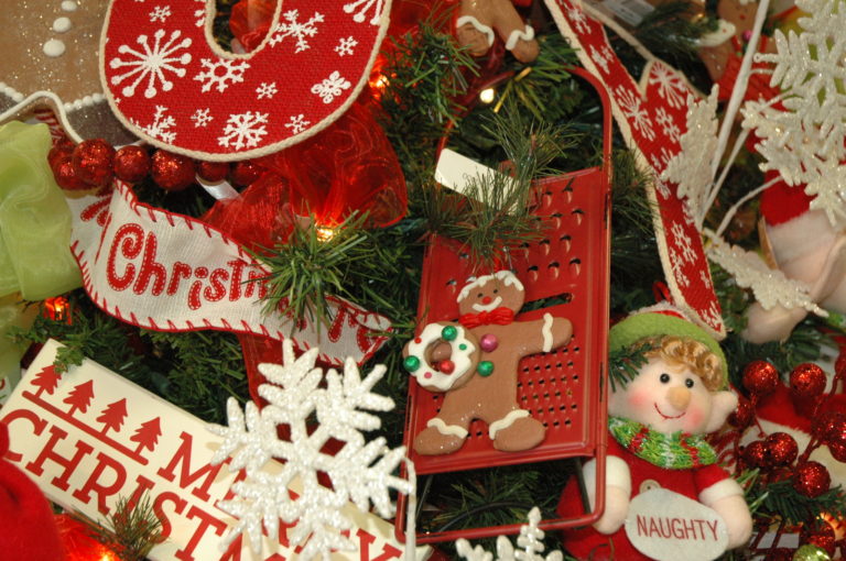 Holiday Style: 9 Simple Trend Ideas