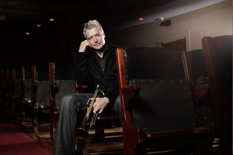 Entertaining impressions: Chris Botti headlines Arizona Musicfest 2017 Winter Festival