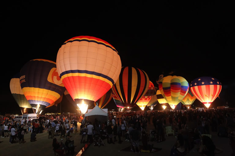 Trick or Treating: Glows at Spooktacular