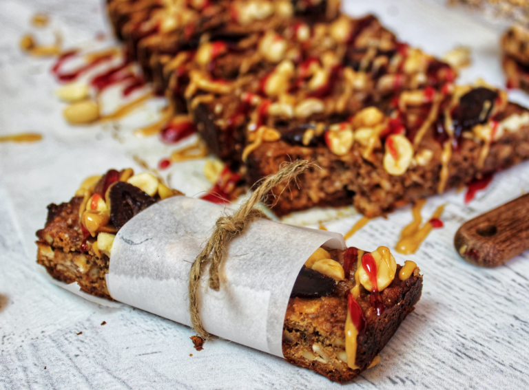 PB & J Breakfast Bars Recipe