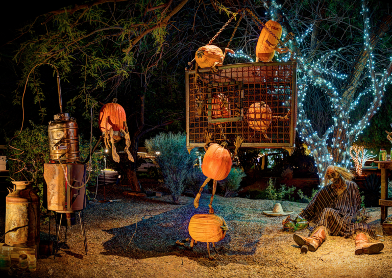 Getting in Character  – Carefree Enchanted Pumpkin Festival 2018