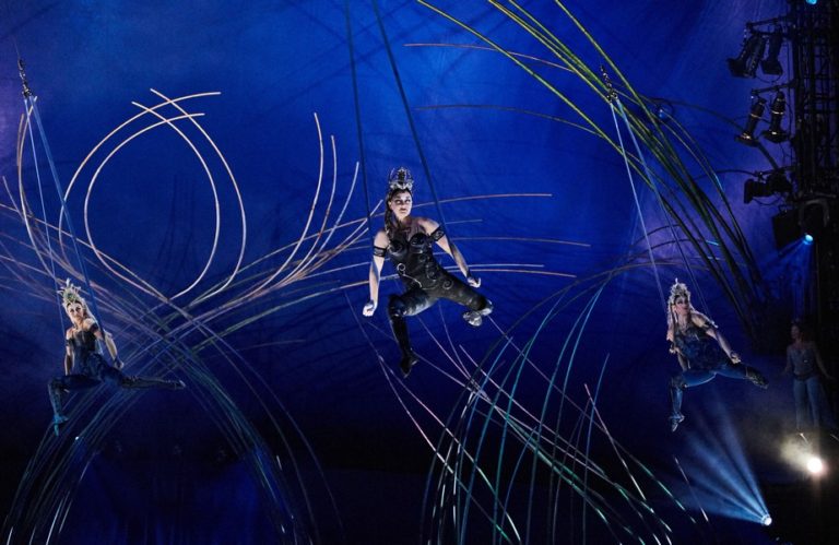 Amaluna – Women Shine Under the Big Top