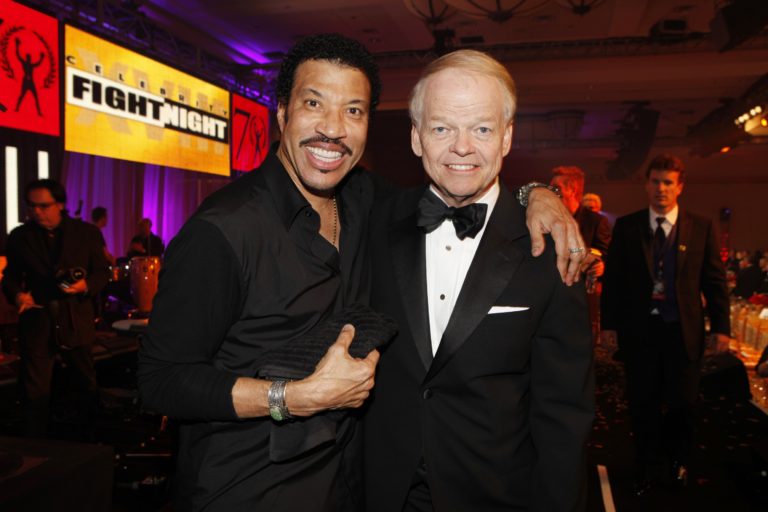 Celebrity Fight Night Shines a Spotlight on Giving Back