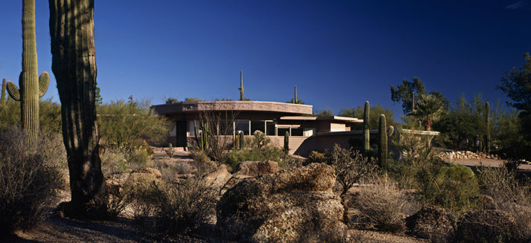 Carefree Design: The Legacy of Gerry Jones