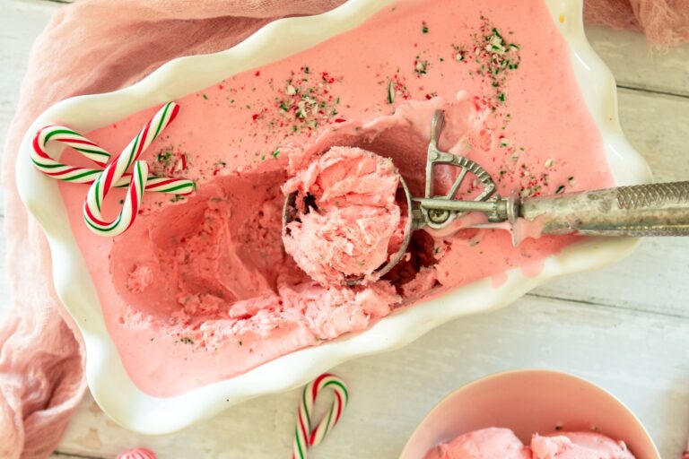 No-Churn Peppermint Ice Cream