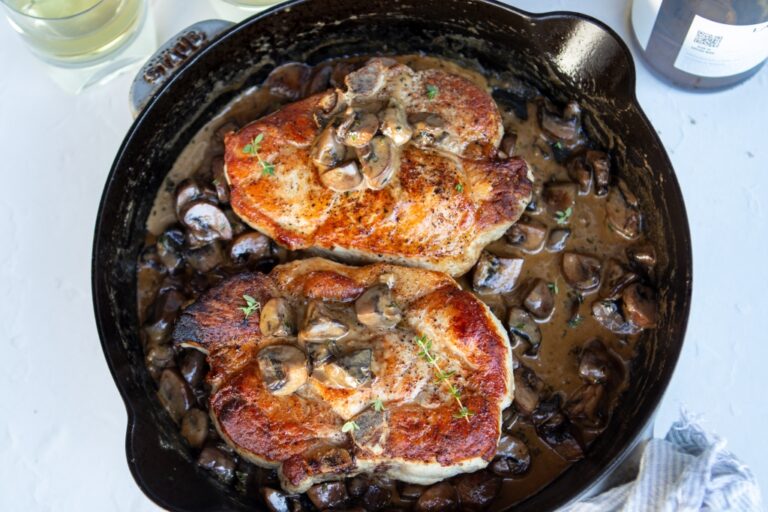Pork Chops with Mushroom Cream Sauce